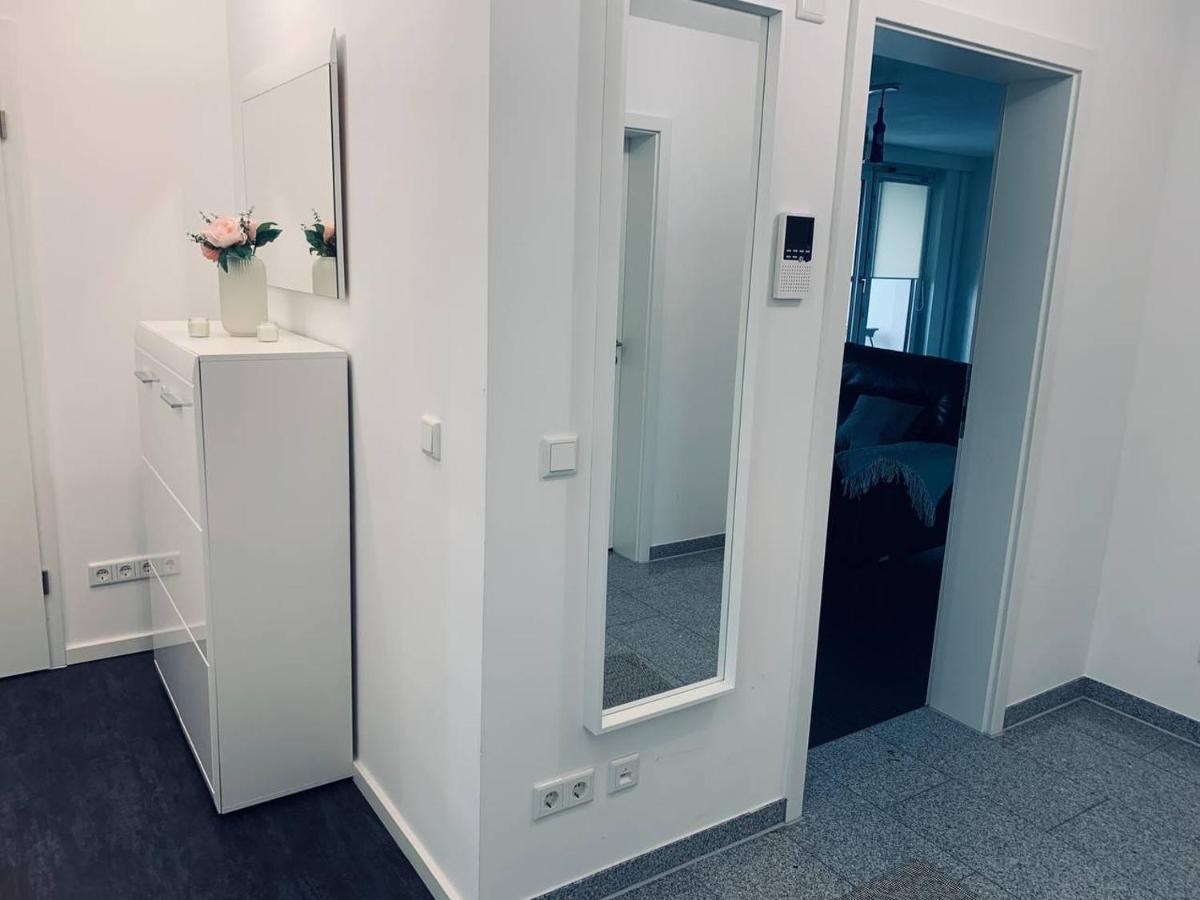 Apartment Mit Penthouse Charakter In Dresden Bagian luar foto